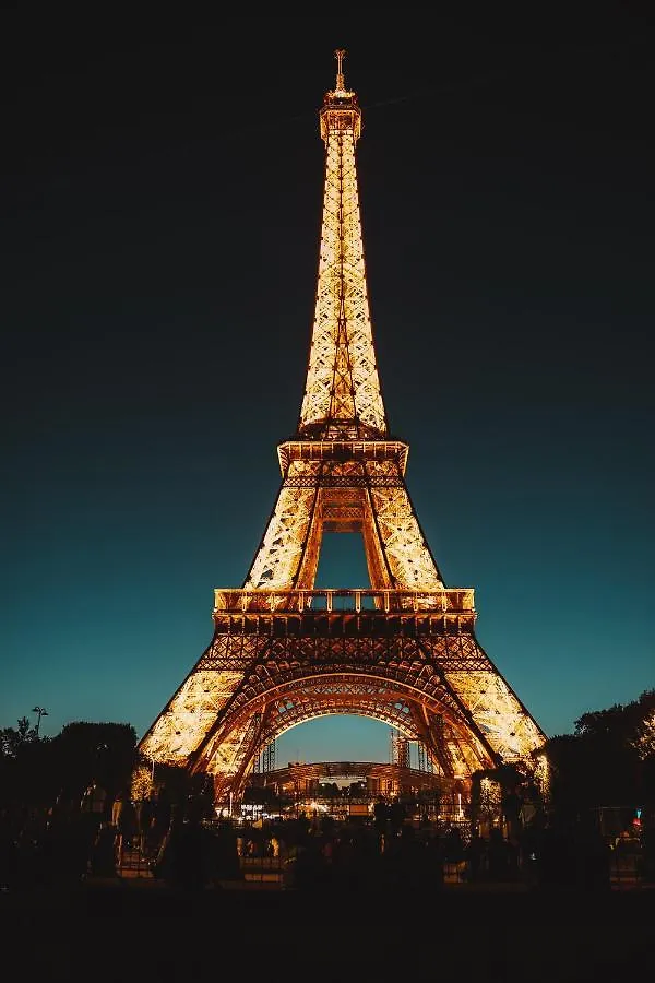 Апартаменты Superbe T3 Terrasse Coeur De Paris Historique