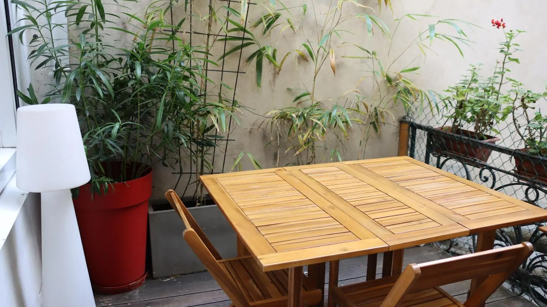 Superbe T3 Terrasse Coeur De Paris Historique Apartment 0*,  France